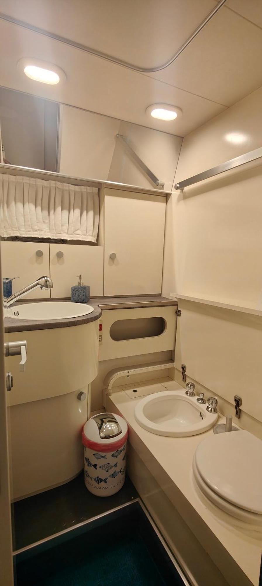 Desire Charming House Boat Hotel Palermo Bagian luar foto